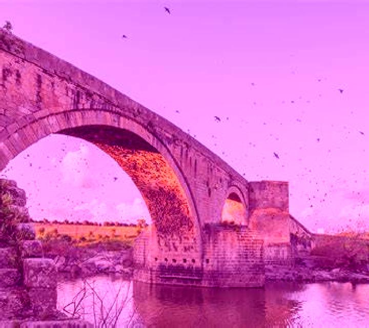 Abril El Puente del Arzobispo escort