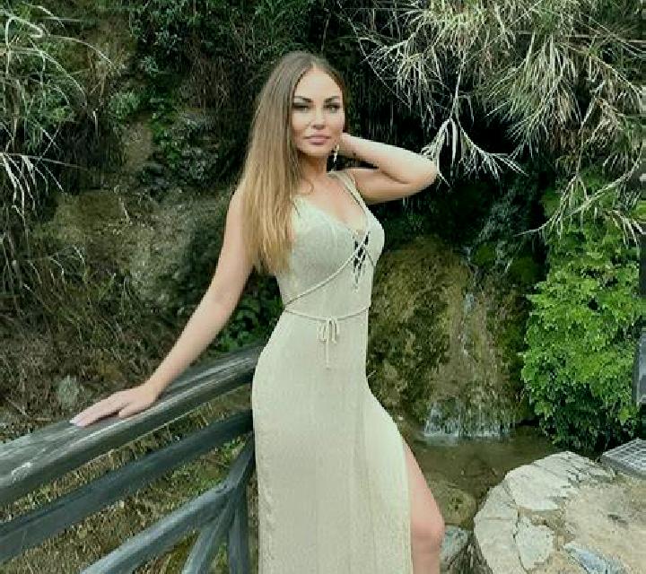 Adriana 2 Castillejo de Robledo escort