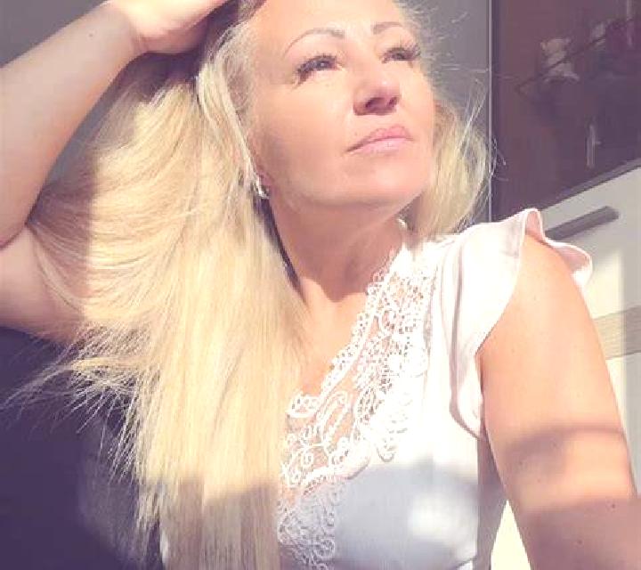 Adriana 2 Sahagun escort