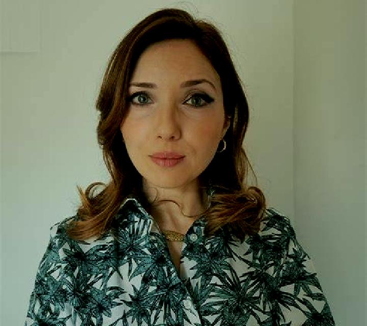 Aitana 2 Remolinos escort