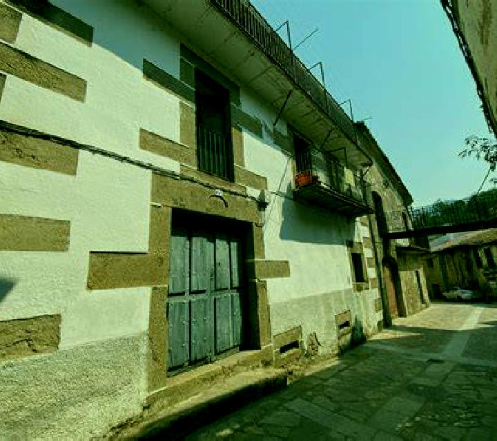 Alba 2 Navaluenga escort