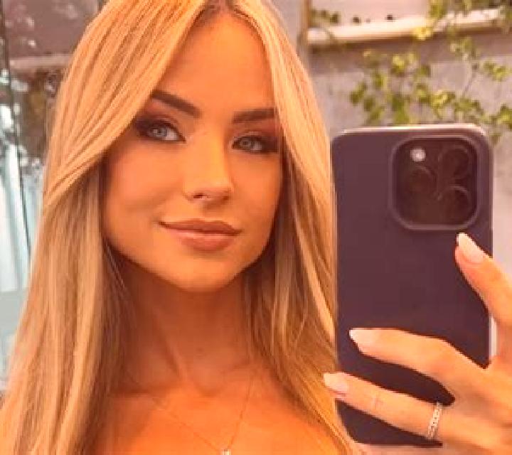 Alba 3 la Granadella escort