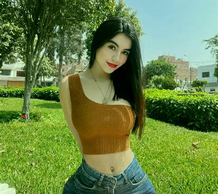 Alba 3 Navaluenga escort