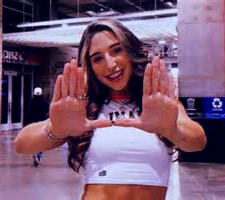 Alba 3 Tosos escort
