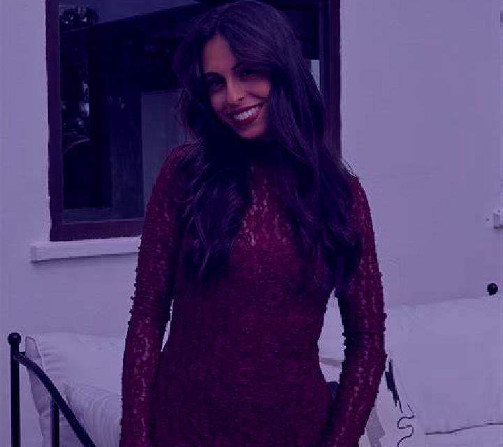 Alba Mos escort
