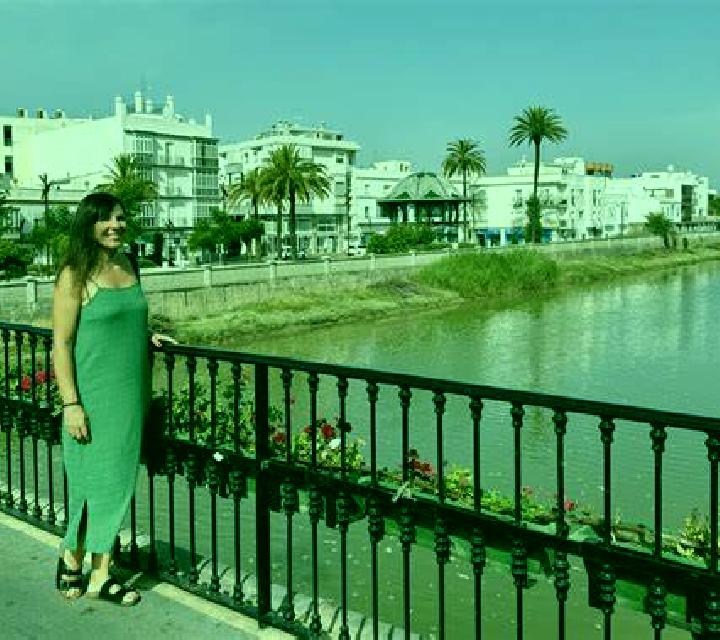 Alba San Blas-Canillejas escort