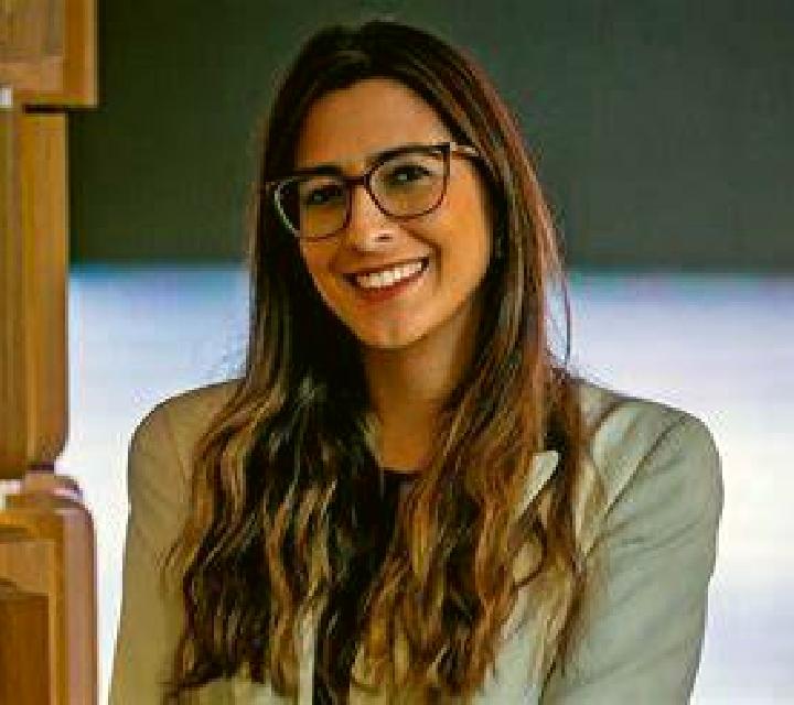 Alejandra 3 Majan escort
