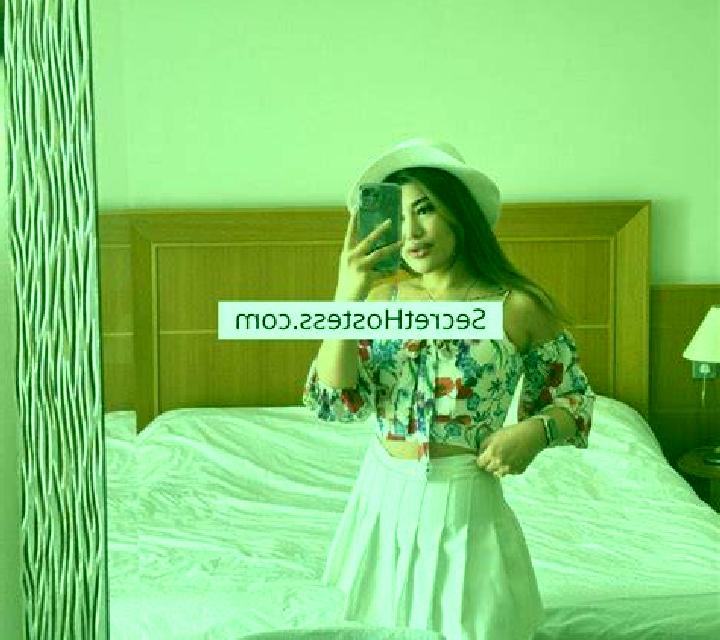 Amanda 2 Alosno escort