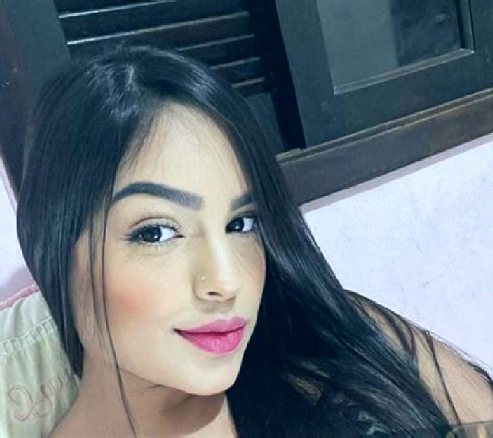 Amanda La Almarcha escort