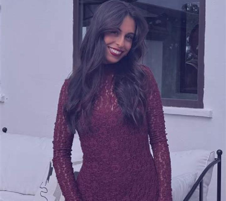 Amanda Sinlabajos escort
