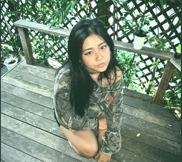 Andrea Marzales escort