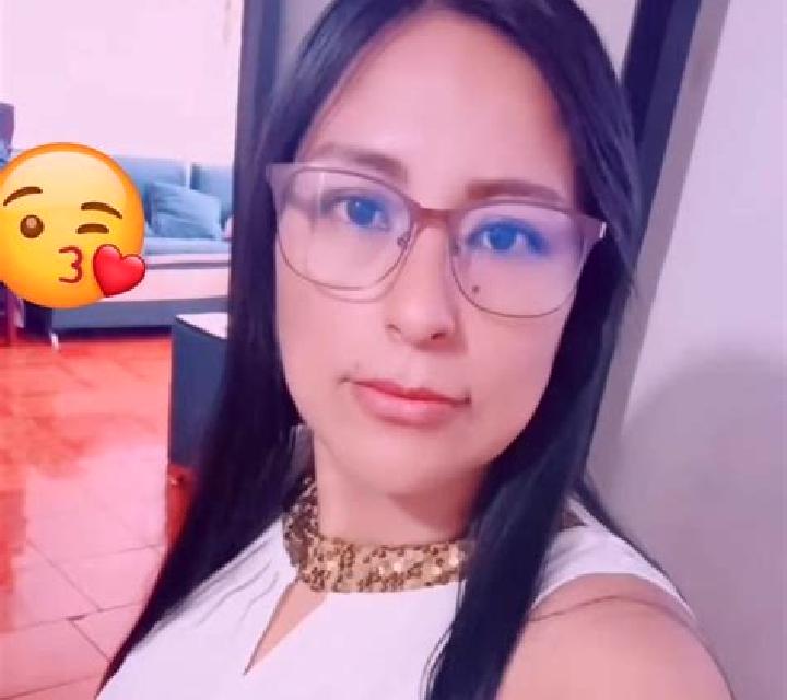 Andrea Tordehumos escort