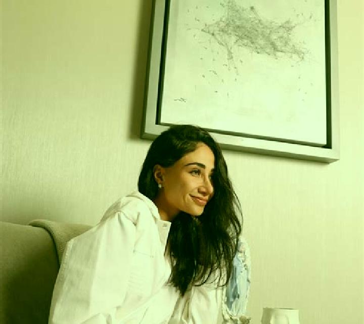 Andrea Valderrueda escort