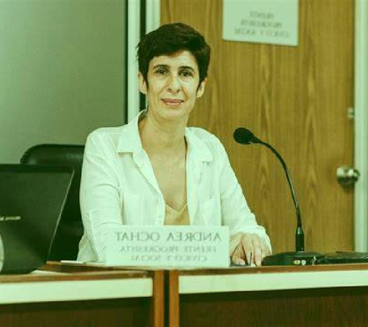 Andrea Villar del Humo escort