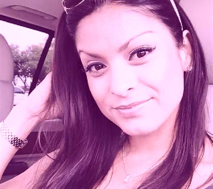 Aurora 3 Castil de Peones escort