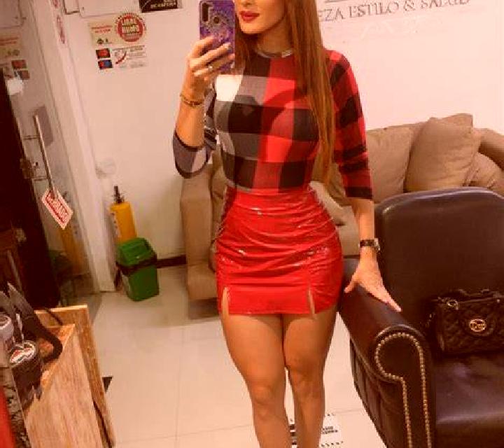 Aurora Montederramo escort