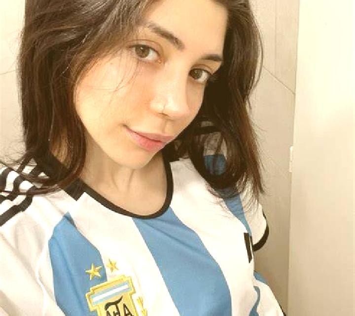 Camila Tramacastilla escort