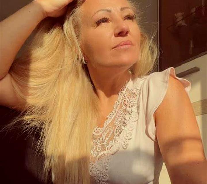 Carla 2 Malpica escort