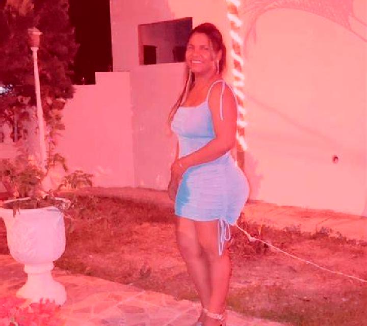 Carla 3 Almussafes escort