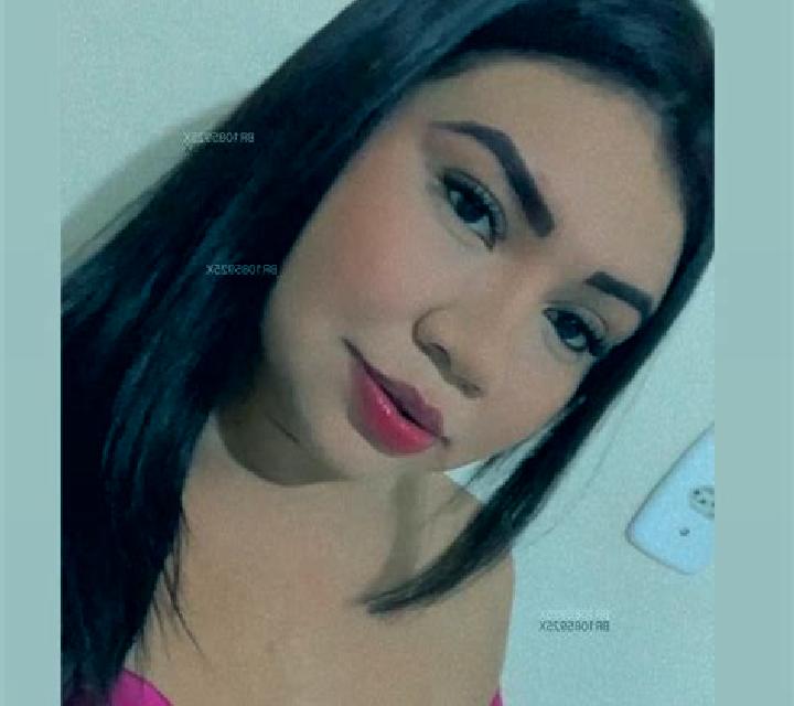 Carla Deleitosa escort