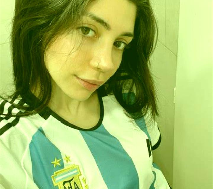 Carla Navia escort