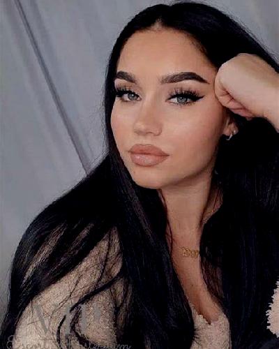 Cayetana Santa Cruz de Bezana escort