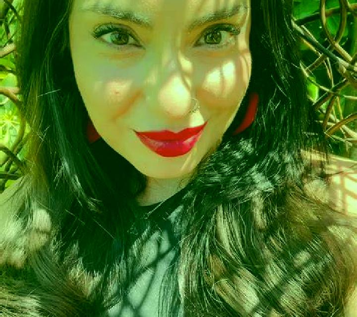Cecilia Vecinos escort