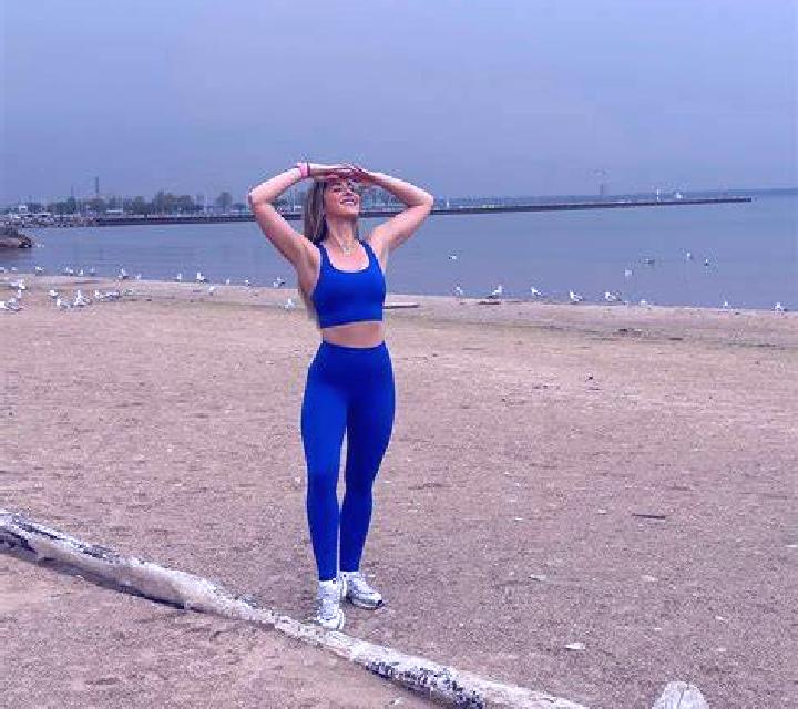 Claudia Alhama de Aragon escort