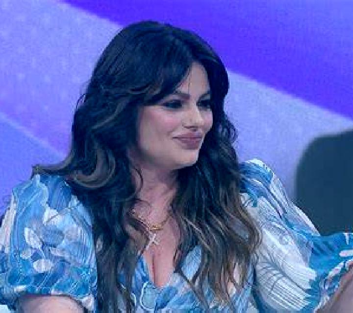 Claudia Puente de Domingo Florez escort