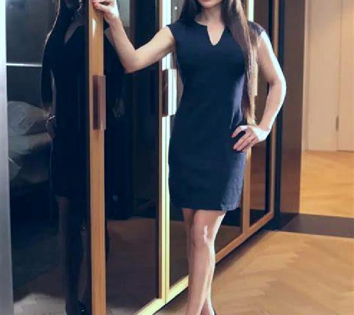 Cristina Cadaques escort