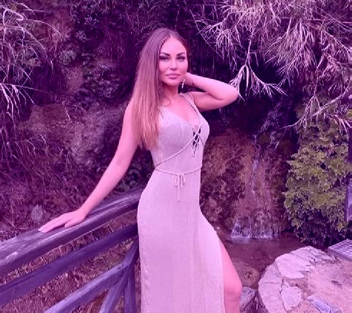 Cristina Torrelobaton escort