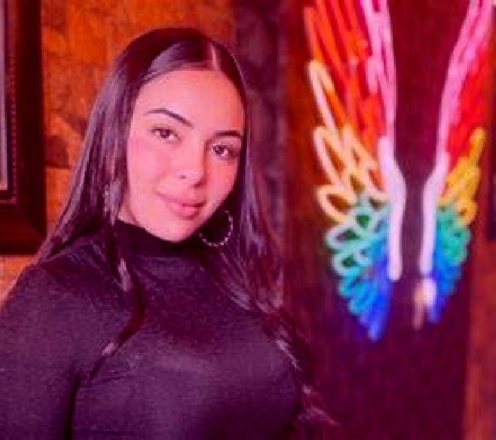 Cristina Villamesias escort
