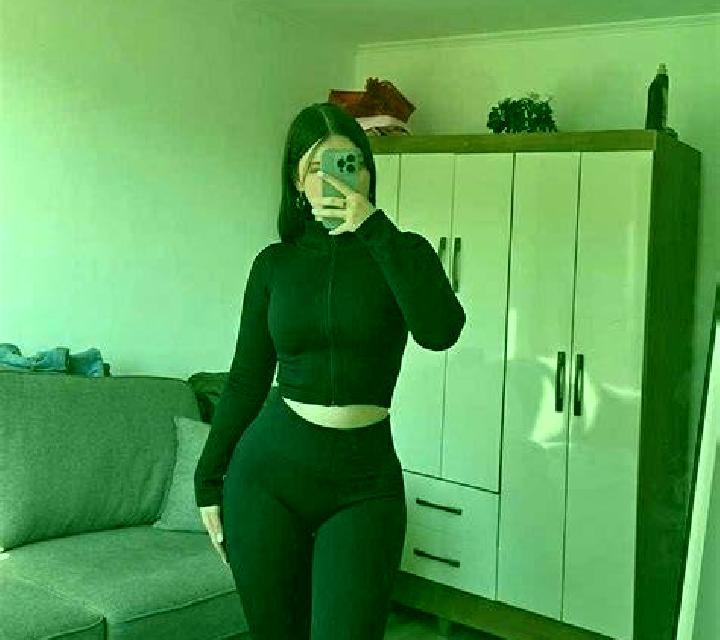 Daniela Salvacanete escort