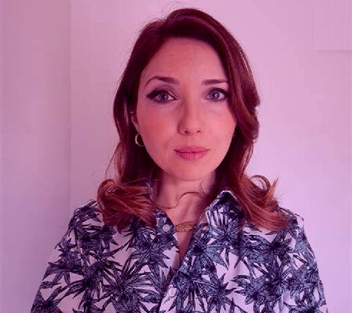 Daniela Sant Pere, Santa Caterina i La Ribera escort