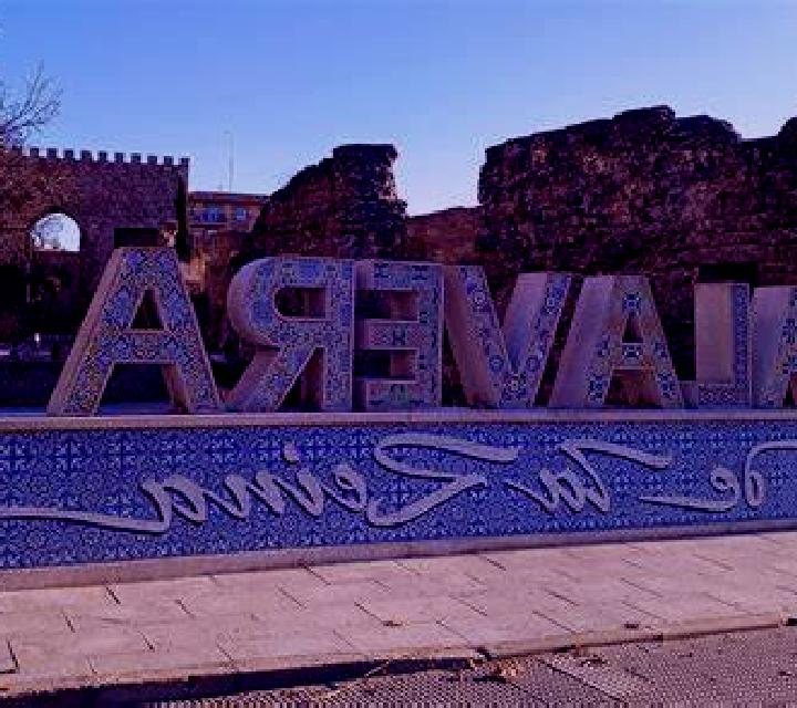 Elena 3 Sorvilan escort