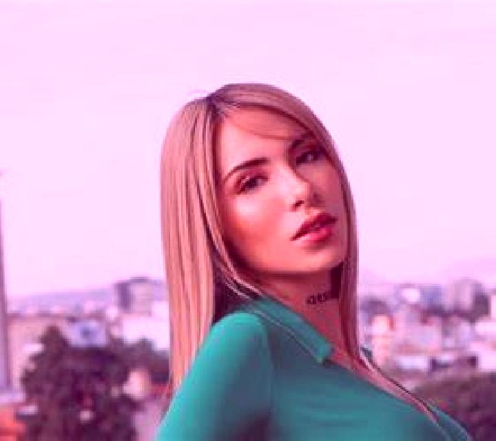 Elena Casas de San Galindo escort