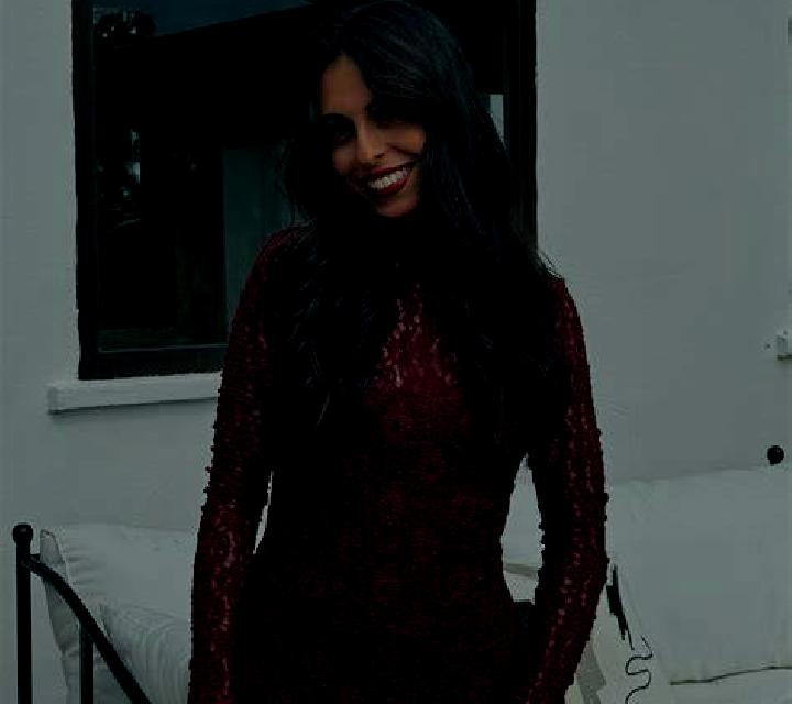 Elena Riodeva escort