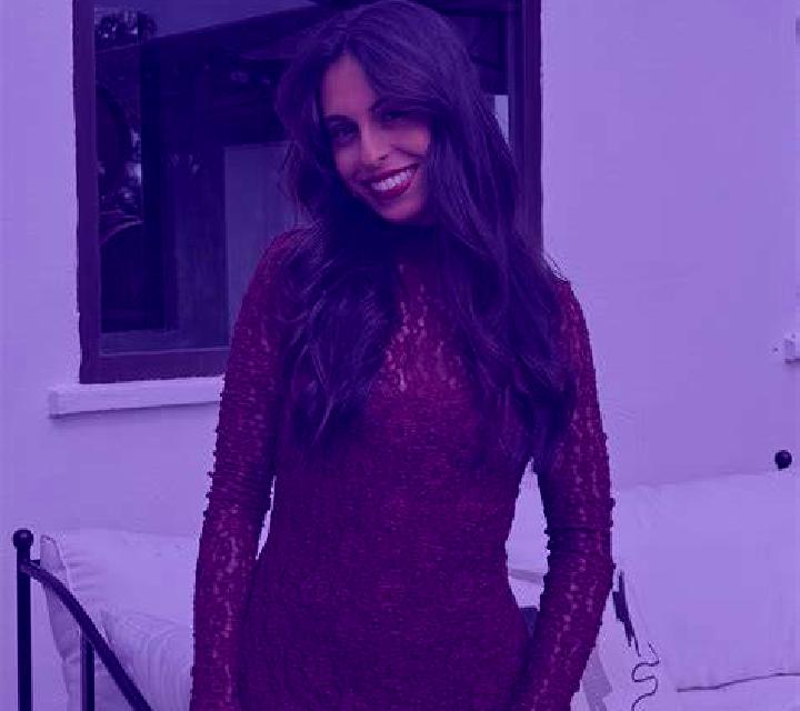 Emilia 2 Alcanadre escort