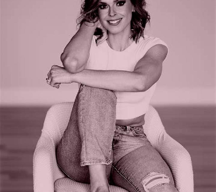 Florencia Sorzano escort