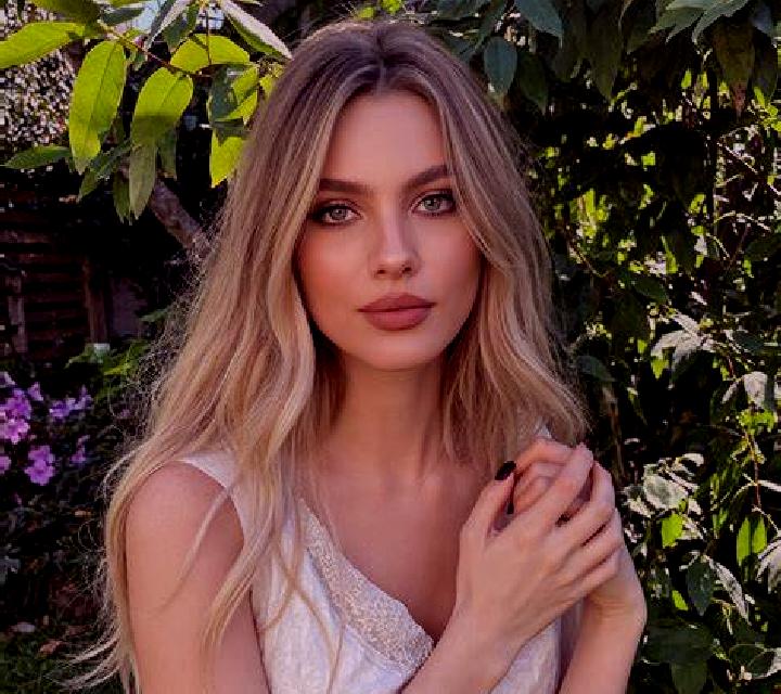 Giulia 2 Bercero escort