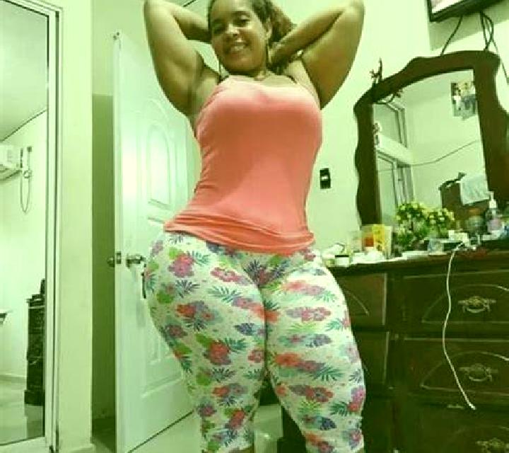 Giulia 2 Los Palacios y Villafranca escort