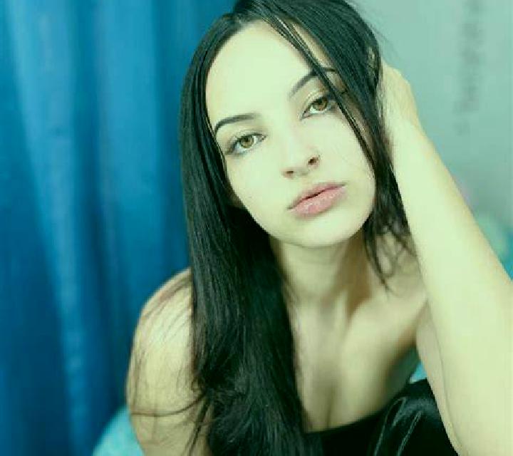 Giulia 2 Peralejos escort