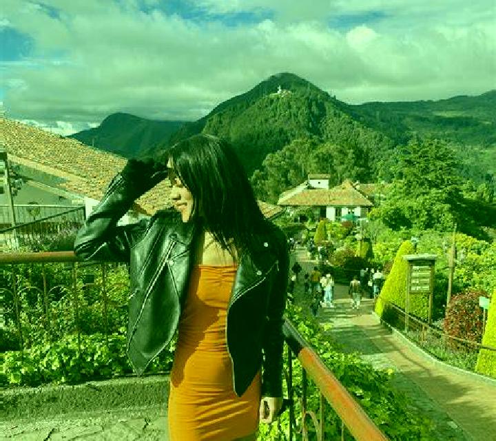 Giulia 2 San Andres del Rey escort