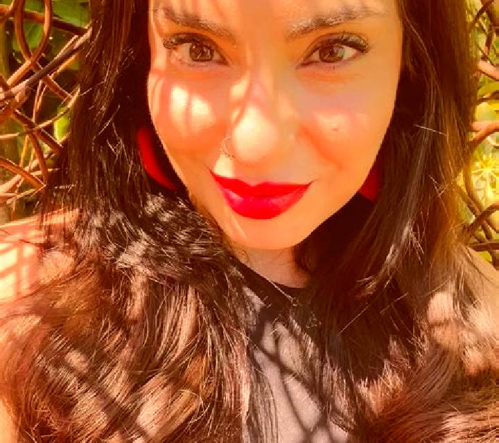 Giulia 2 Villaviciosa escort