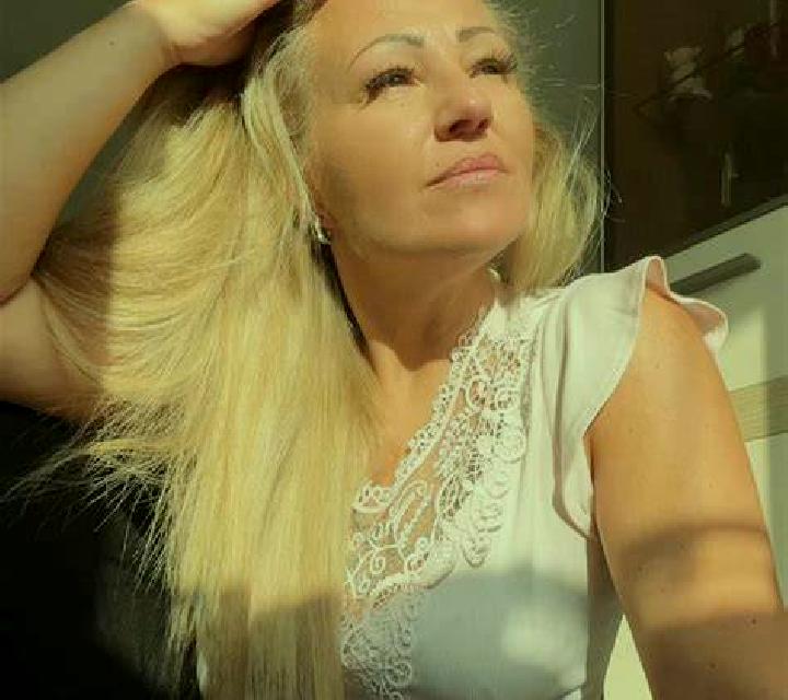 Giulia Timon escort