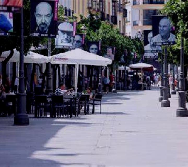 Isabela 3 Palacio escort