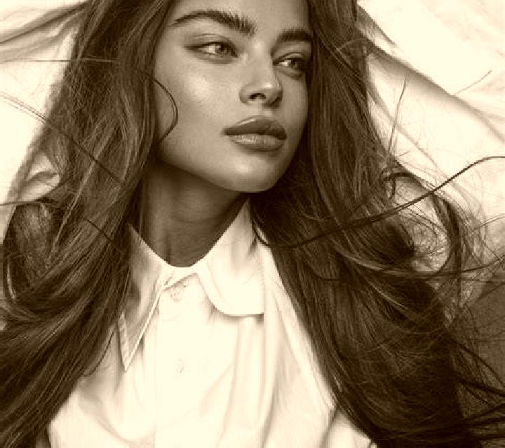 Isabella 2 Carballo escort