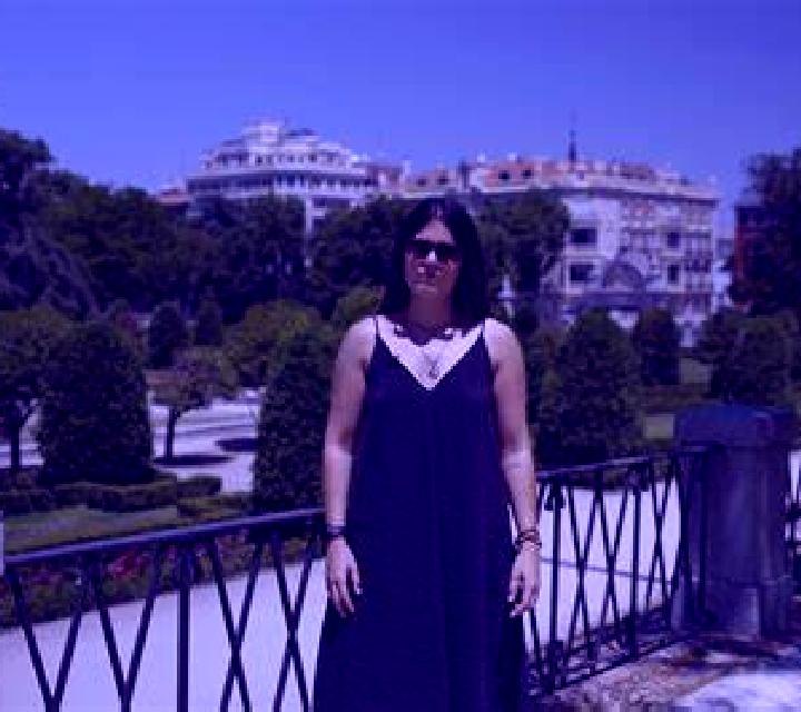 Isabella La Roda escort
