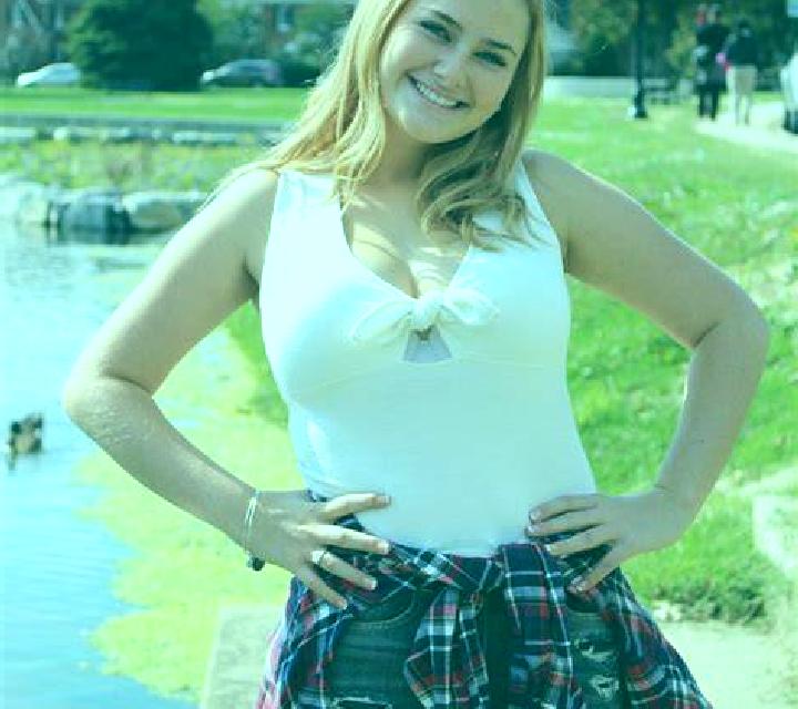 Jade 2 Tardienta escort