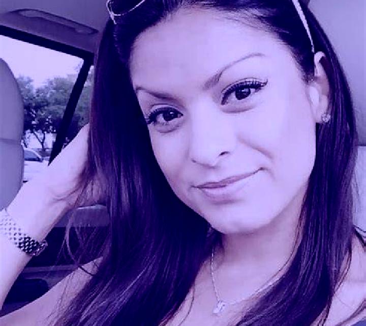 Julia 2 Cox escort